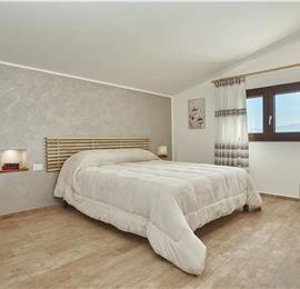 Two 3 bedroom villas with private pools, Alcamo, each sleeps 6-7